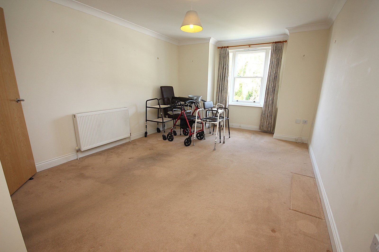 Tudor Road, Broadstone, Dorset, BH18 Image 4