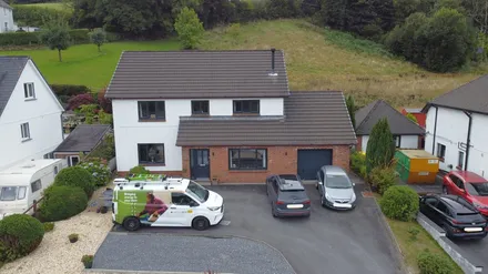  Bronwydd Arms, Carmarthen, SA33