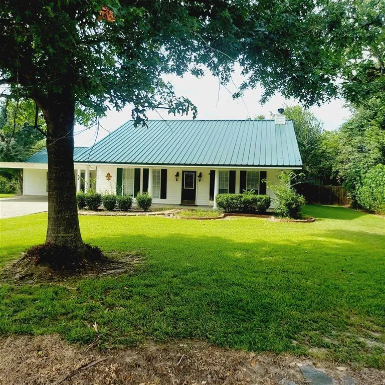 856 Patch St, Sulphur, LA 70665