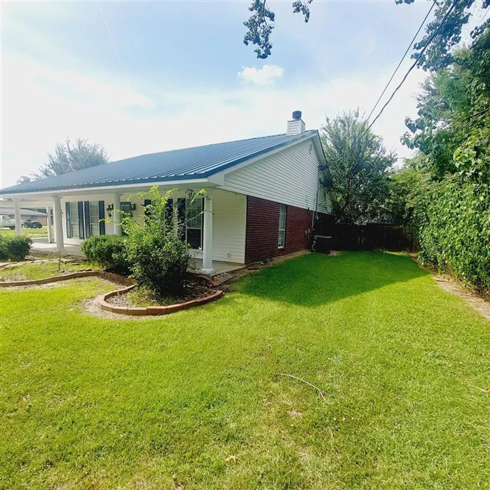 856 Patch St, Sulphur, LA 70665