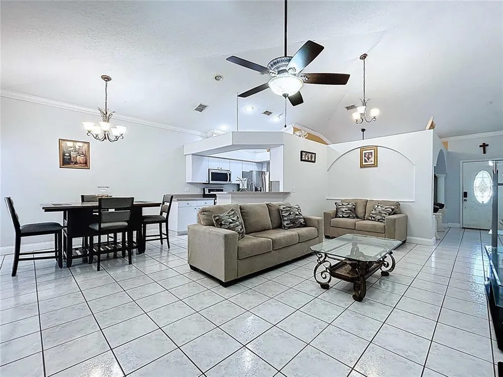 3324 W Abdella St, Tampa, FL 33607