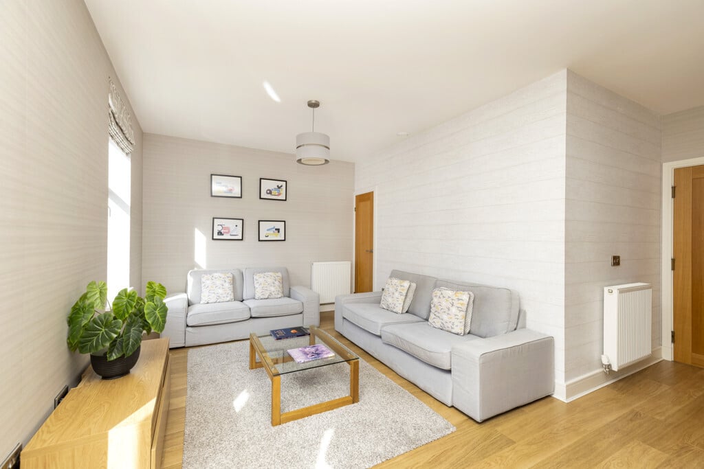 48 Flat 4 Millar Crescent, Morningside, Edinburgh, EH10 5HH Image 2