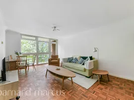 Cherrywood Drive, Putney photo