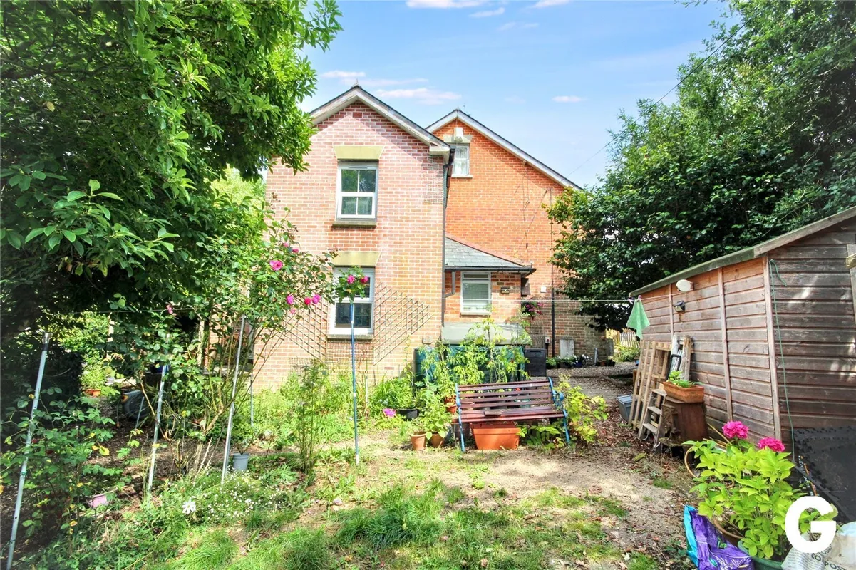 Gladstone Cottages, Hightown Hill, Ringwood, Hampshire, BH24