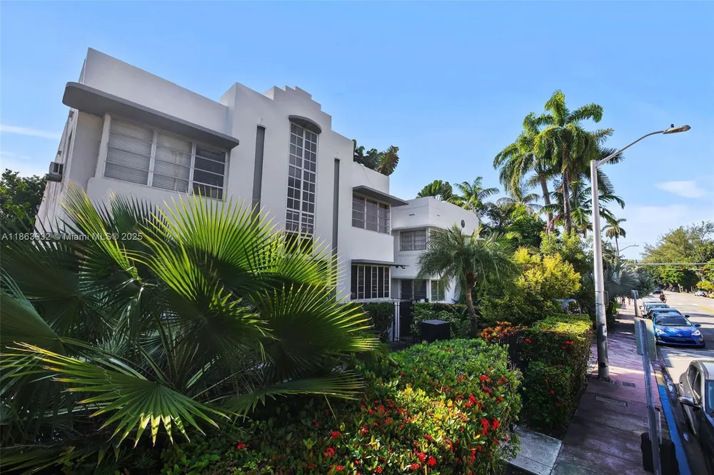 1525 Meridian Ave, Miami Beach, FL 33139