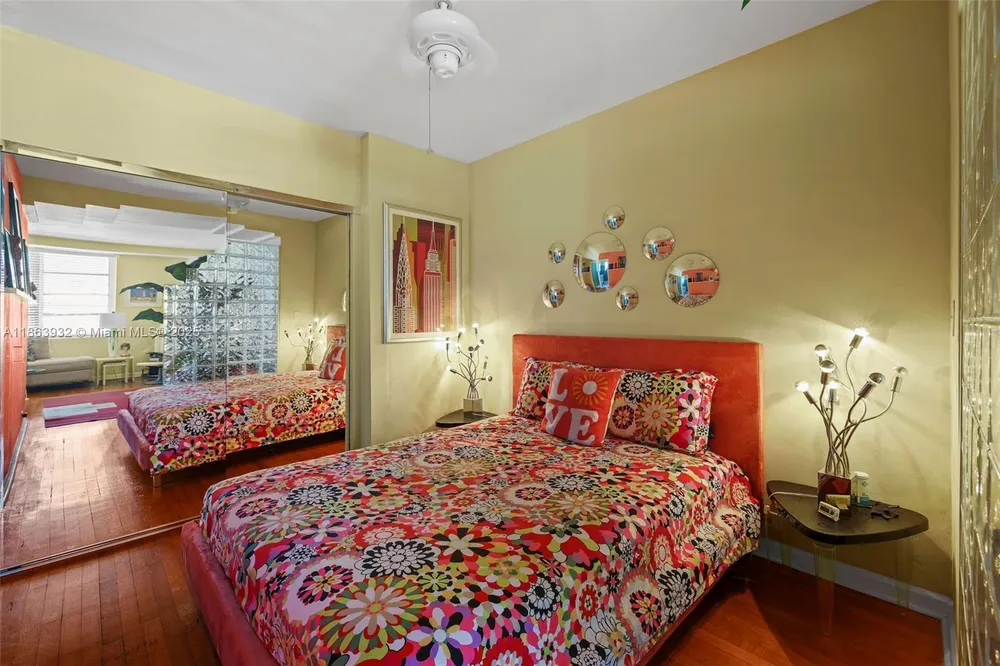 1525 Meridian Ave, Miami Beach, FL 33139