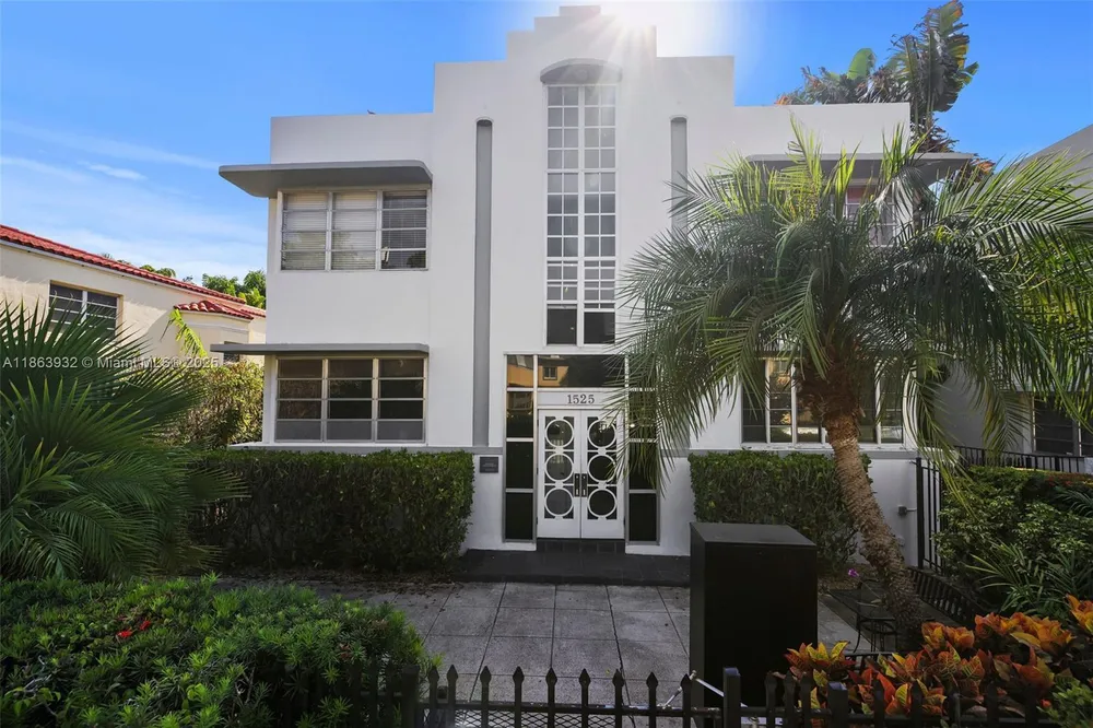 1525 Meridian Ave, Miami Beach, FL 33139