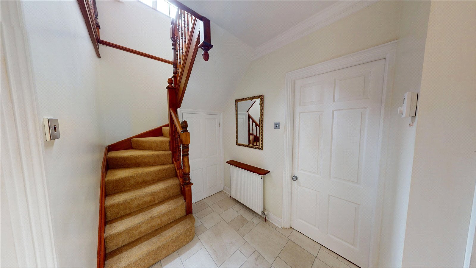 Abbotts Hall Chase, Stanford-le-Hope, Essex, SS17 Image 5