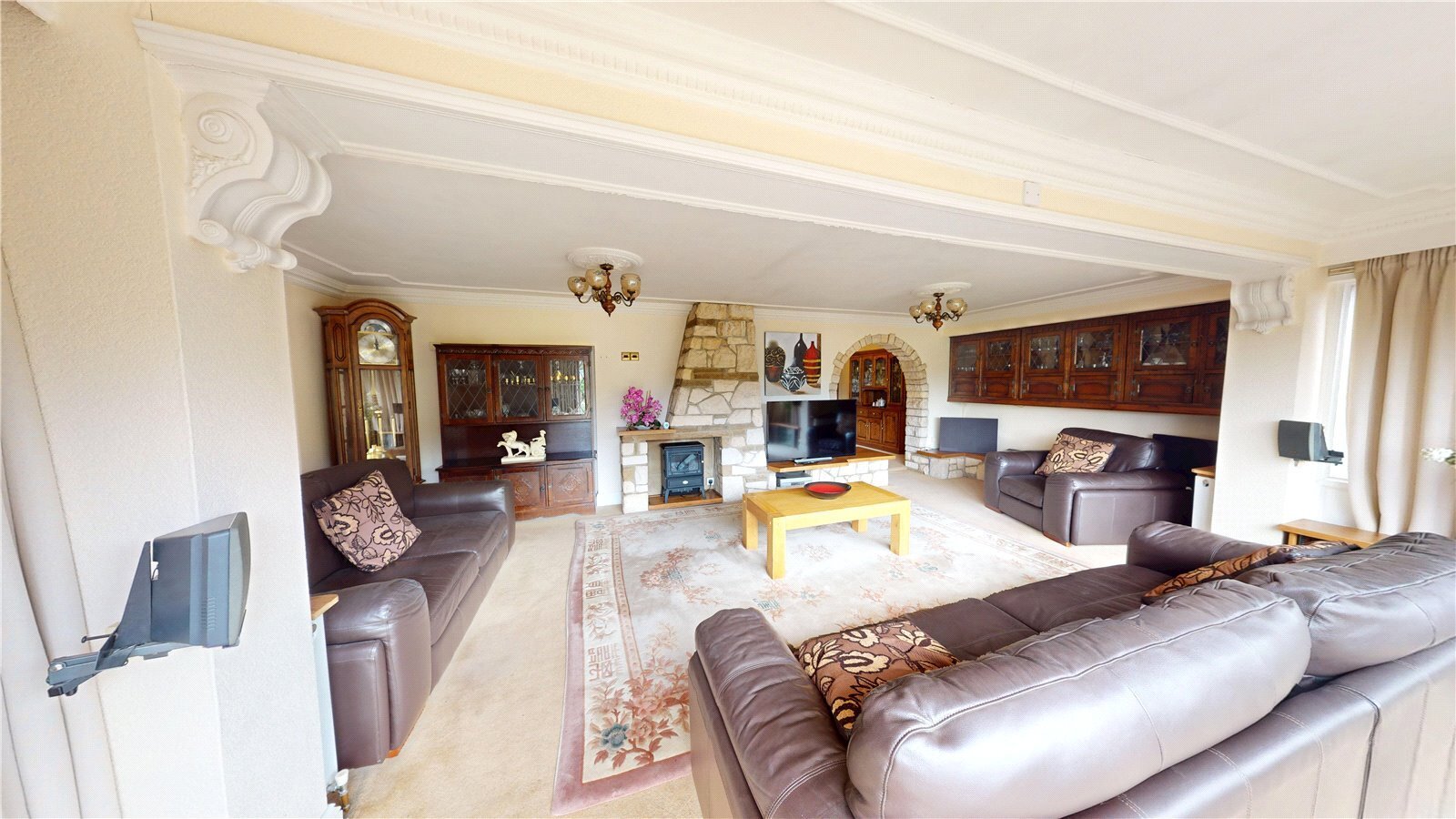 Abbotts Hall Chase, Stanford-le-Hope, Essex, SS17 Image 7