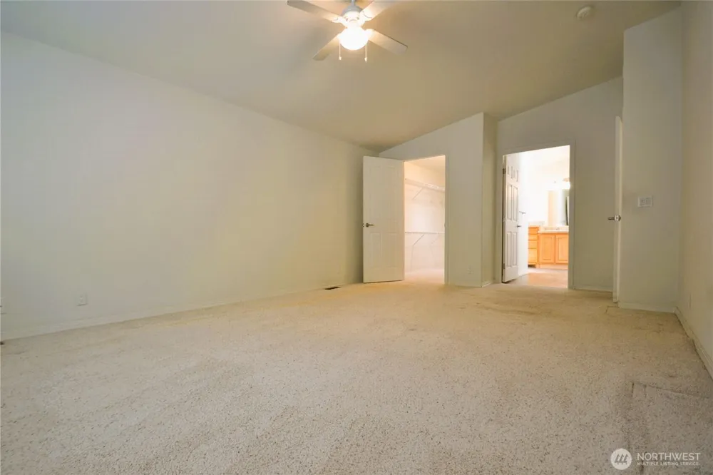21628 SE 272nd Pl, Maple Valley, WA 98038