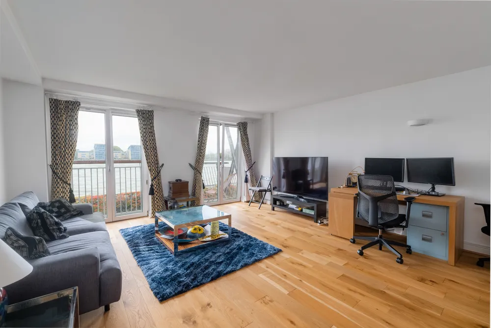 Westferry Road, London, E14