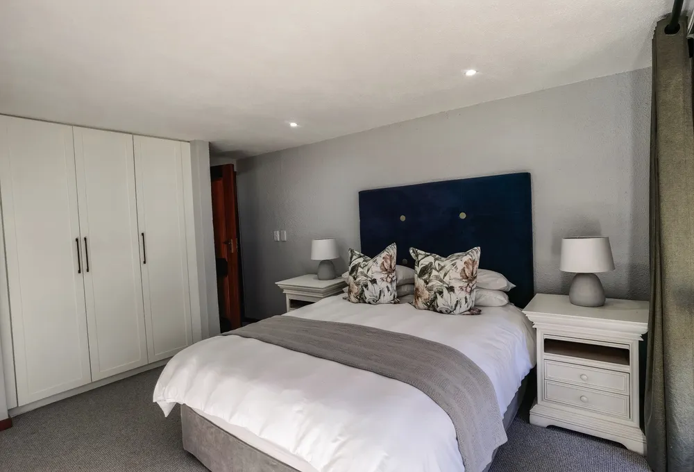 South Africa, North West, Lakeland Estate, Hadeda Street, 32