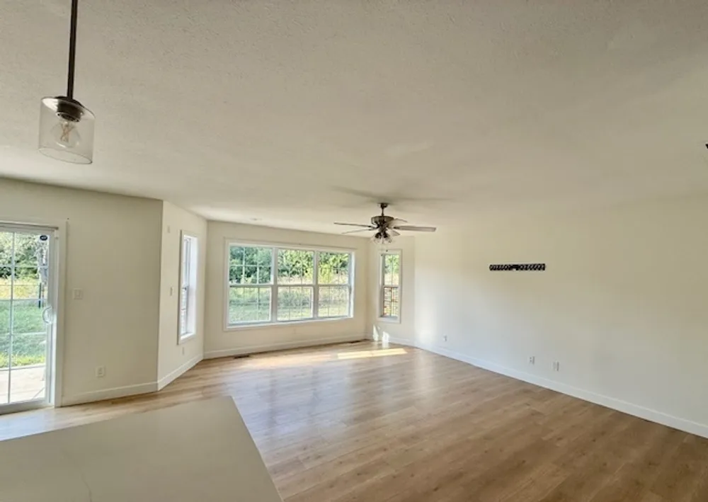 709 N Abbey Rd, Urbana, IL 61802