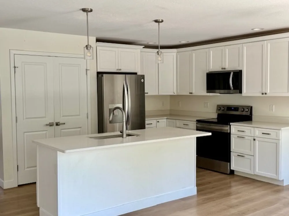 709 N Abbey Rd, Urbana, IL 61802