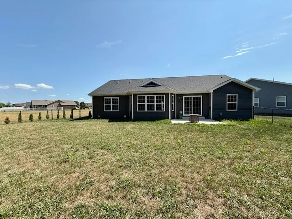 709 N Abbey Rd, Urbana, IL 61802