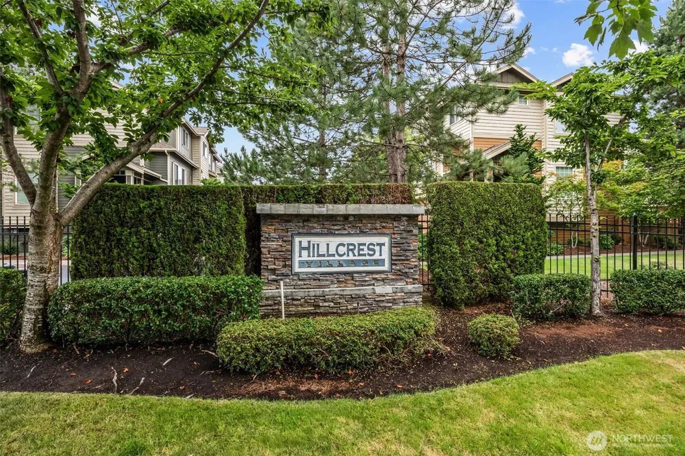 4660 NE 3rd Ct, Renton, WA 98059