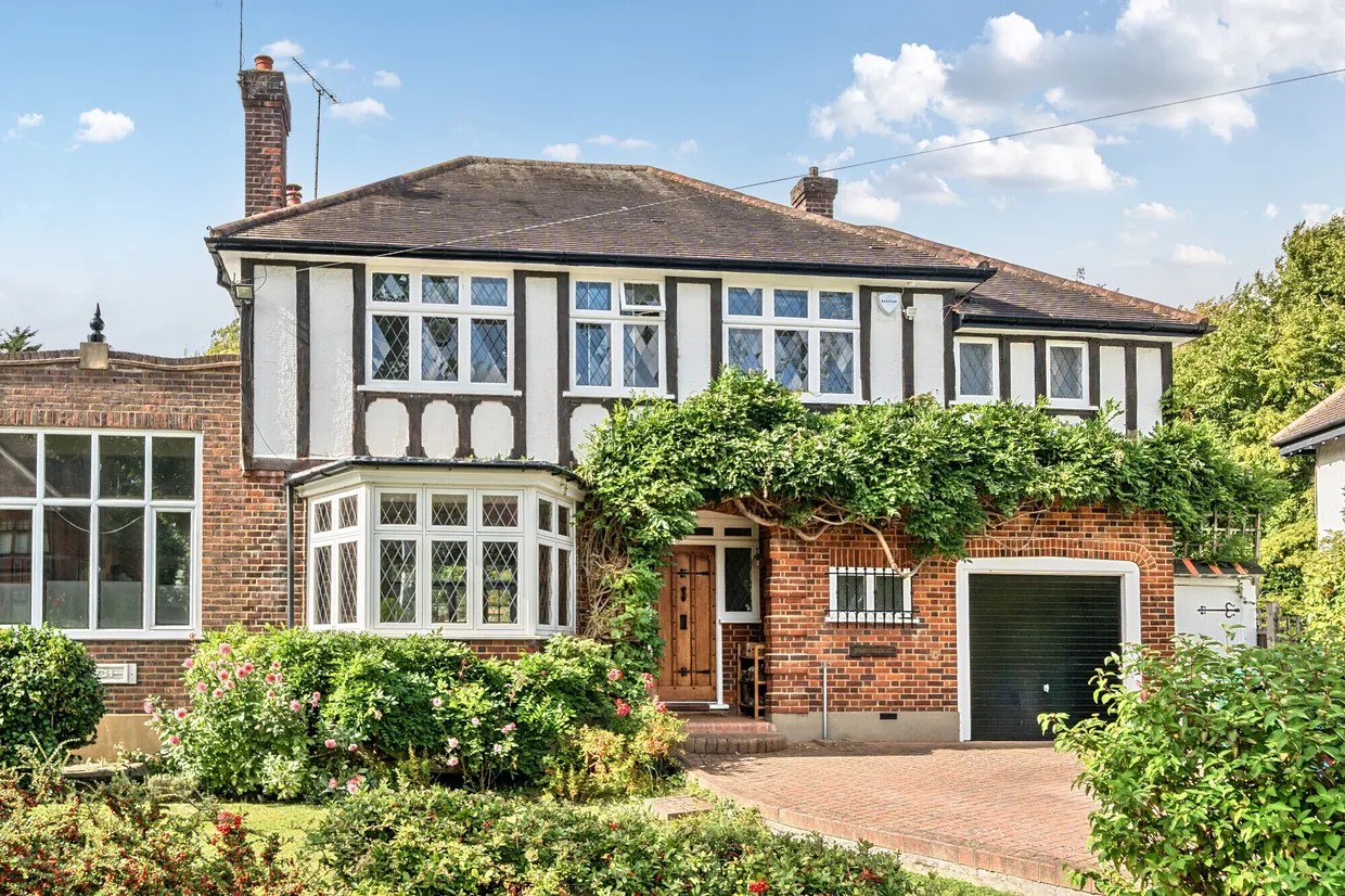 Friern Mount Drive, Whetstone, N20 photo 1