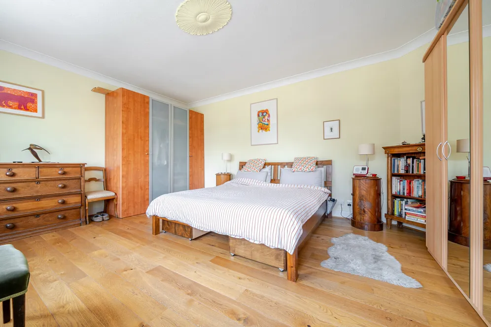 Friern Mount Drive, Whetstone, N20 photo 5