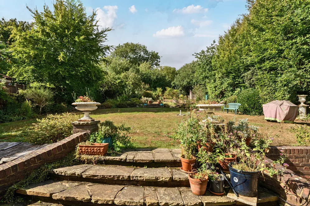 Friern Mount Drive, Whetstone, N20 photo 13