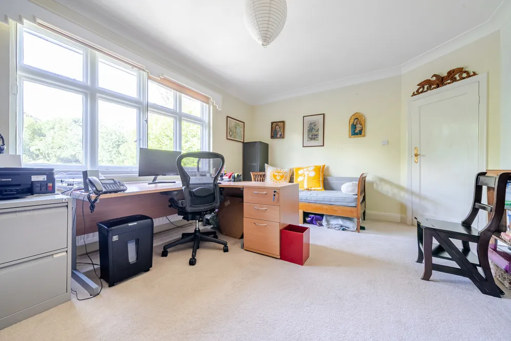 Friern Mount Drive, Whetstone, N20 photo 18