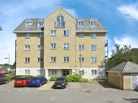 Taverners Way, Hoddesdon photo