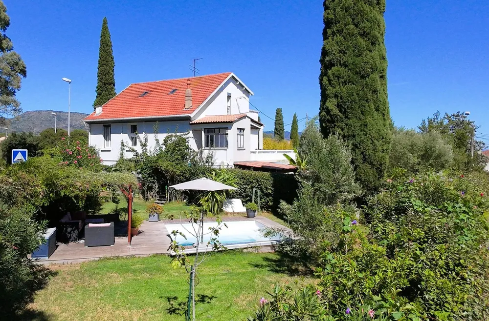 Bormes-les-Mimosas, 83230, France
