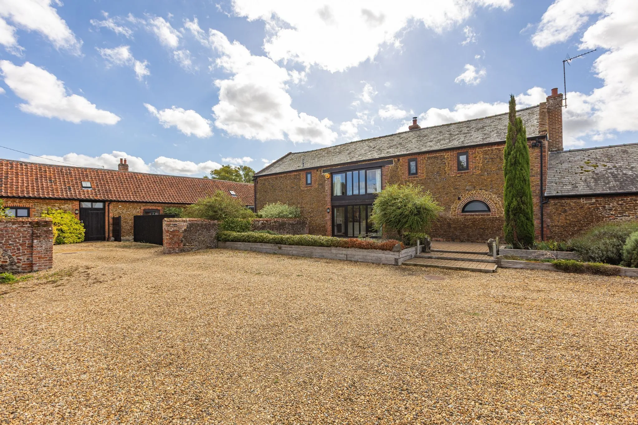 Magnificent Carrstone Barn Conversion With Annexe In Hillington
