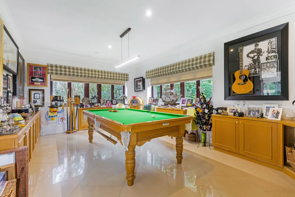 Spring Lake, Stanmore, HA7
