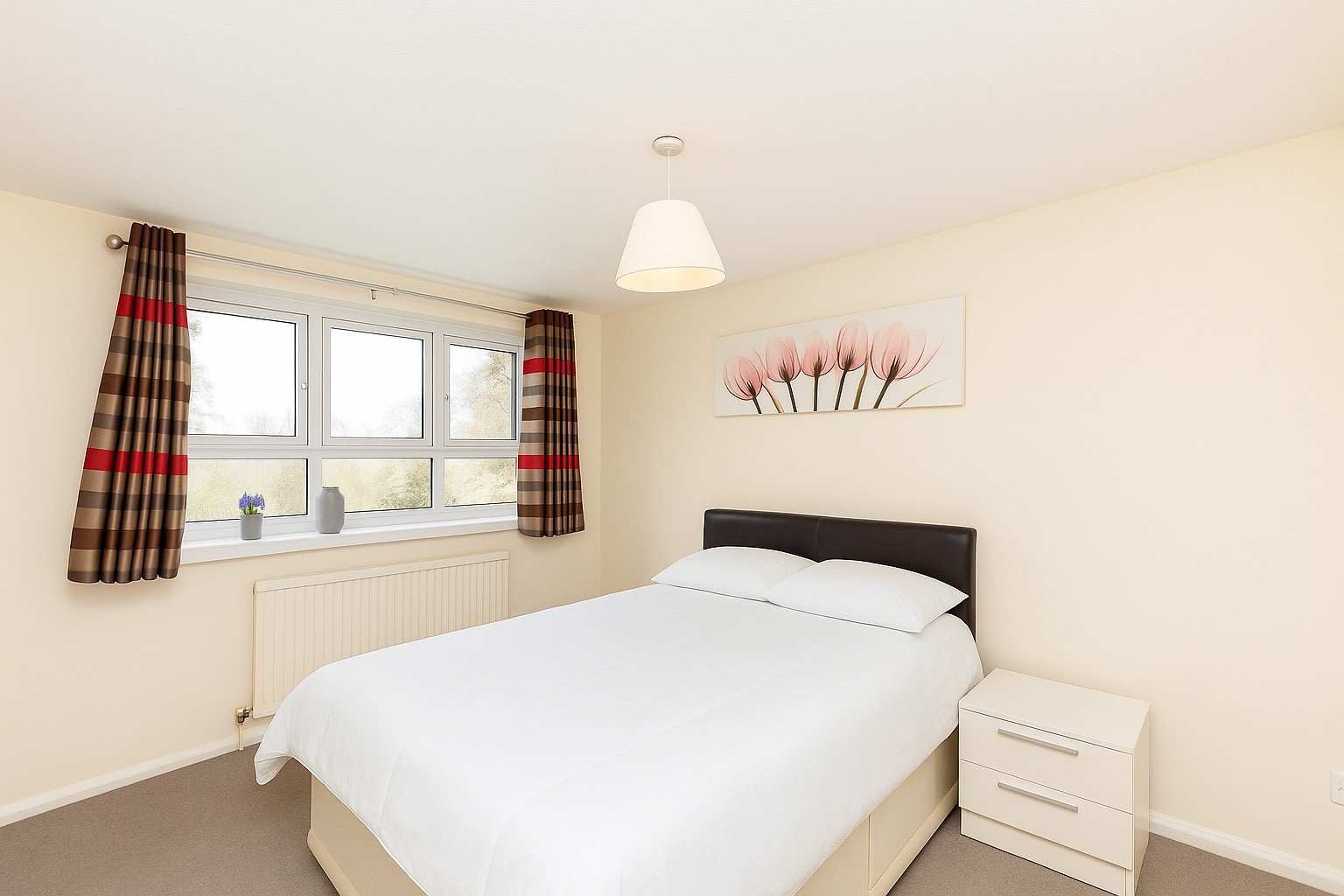 High-Yield 3-Bed Maisonette  Perfect for Investors or Families Image 6