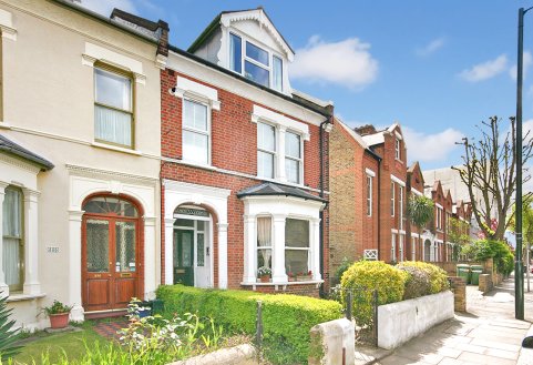 Sandycombe Road, Kew