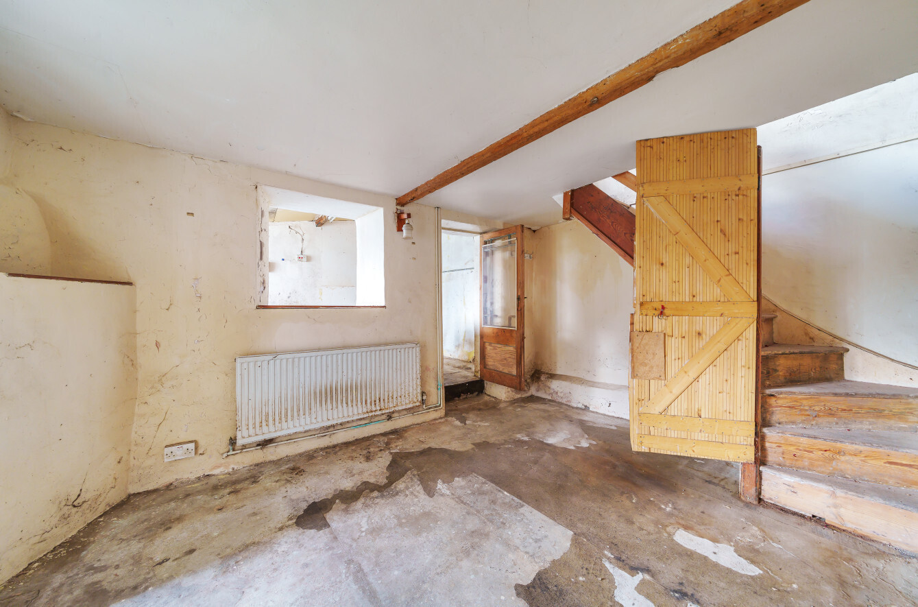 Main Road, Temple Cloud, BS39