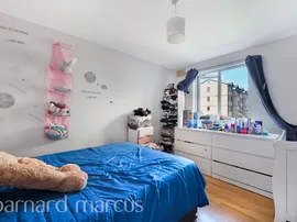 Samuel Close, London photo