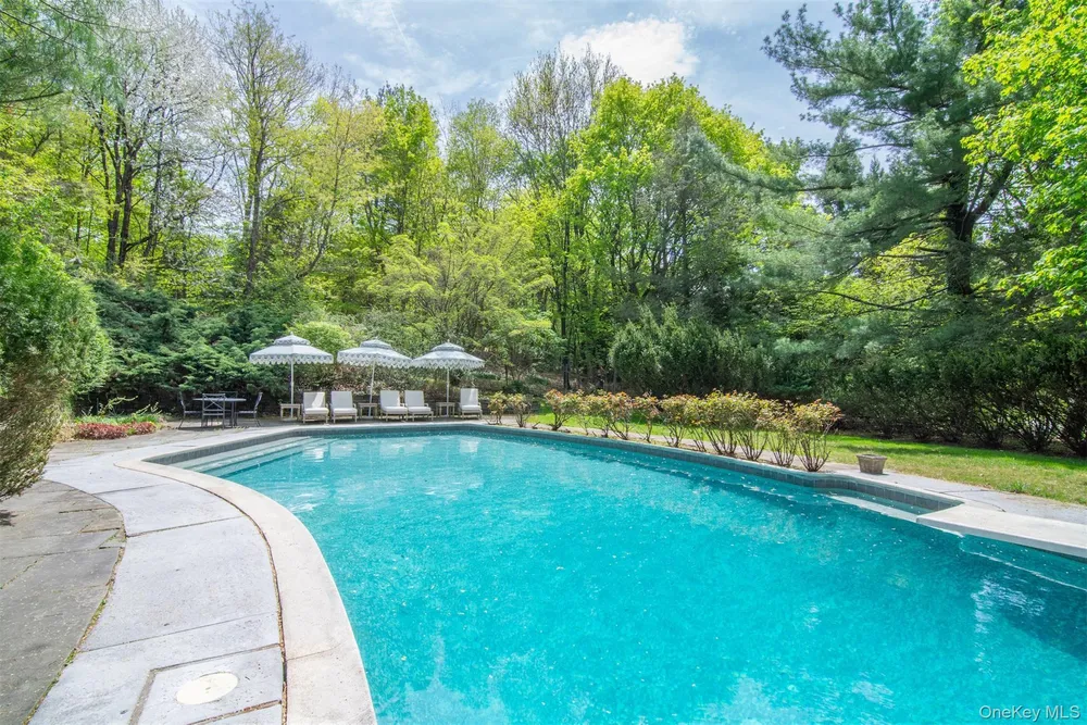 164 Washington Ave, Dobbs Ferry, NY 10522