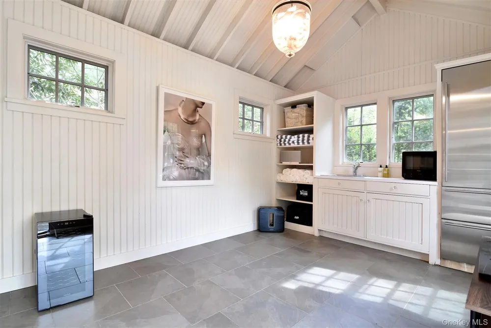 164 Washington Ave, Dobbs Ferry, NY 10522