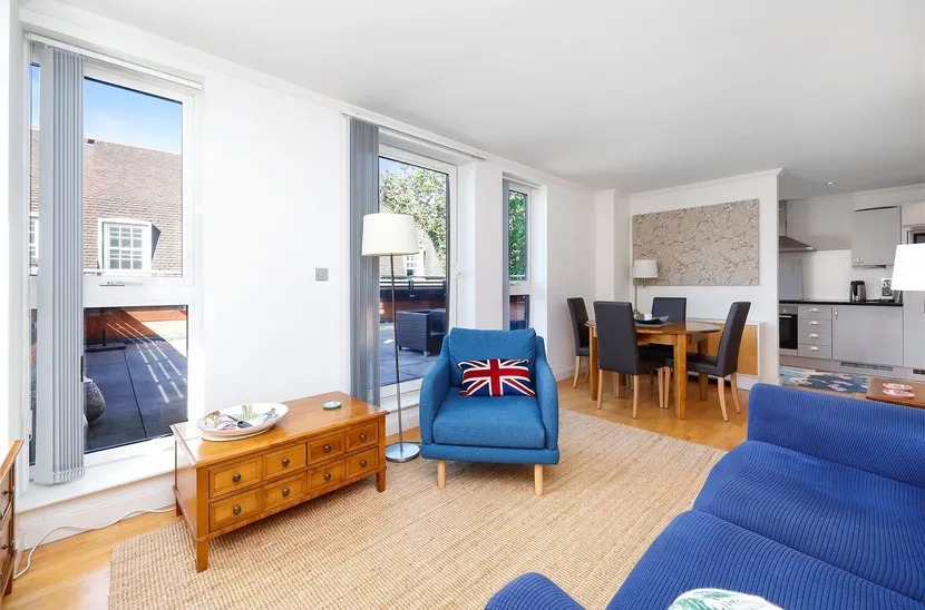 High Holborn, WC1V