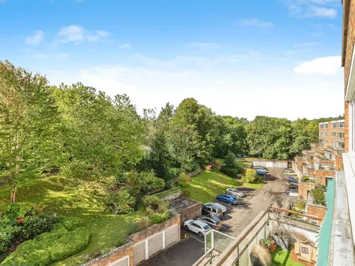 Avon Way, Bristolphoto