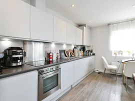 St. Albans Road, Watford photo