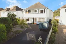 Sea Lane, Goring-By-Sea, Worthing