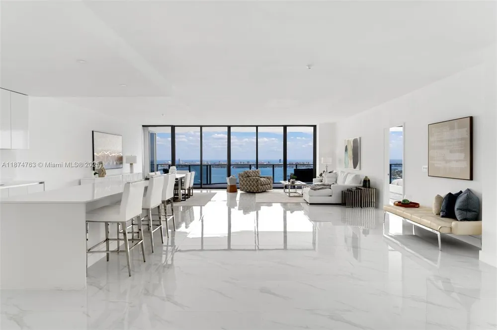 700 NE 24th St, Miami, FL 33137