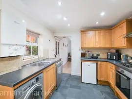 Beaconsfield Place, Epsom thumb 2