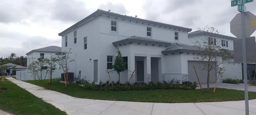 33187, FL