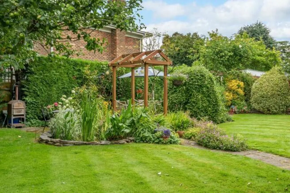 Westhall Road, Warlingham, CR6