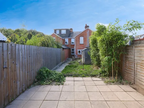 Edwards Road, Amesbury, Salisburyphoto