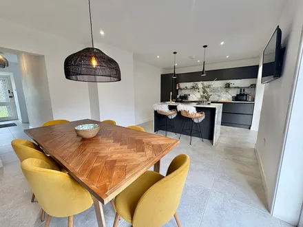 Nant-Yr-Arian, Carmarthen, SA31