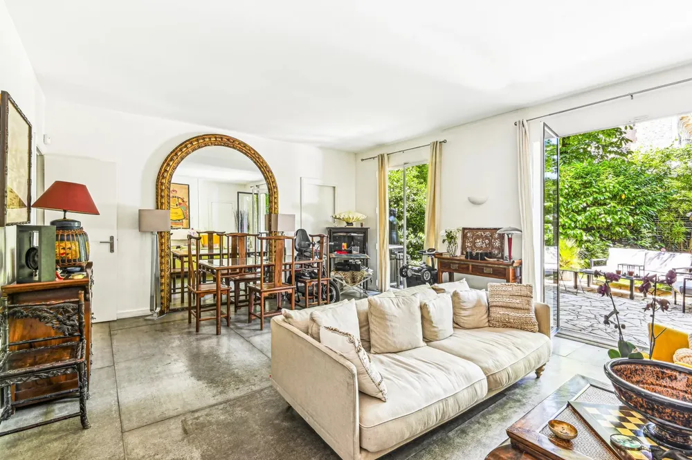 Neuilly-sur-Seine, 92200, France