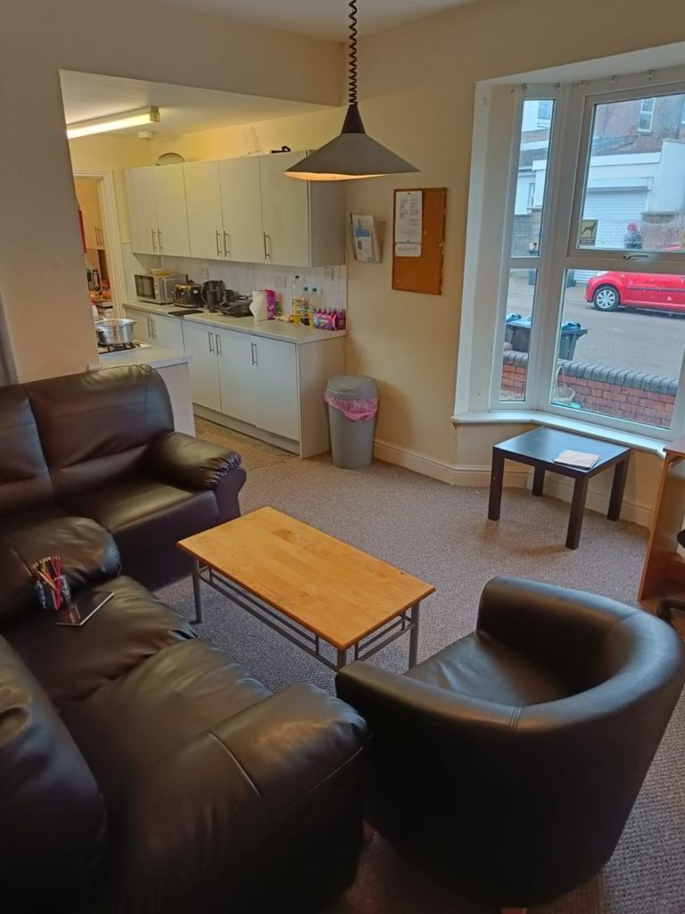 79 Hubert Road, B29 6EE Image 3