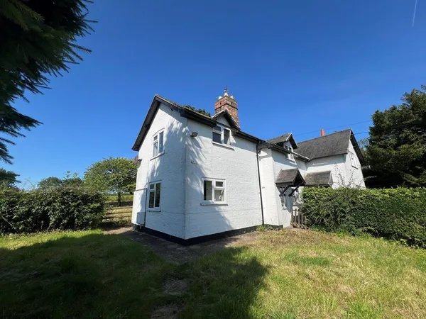 NOOK COTTAGE, SHOBY LANE, GRIMSTON