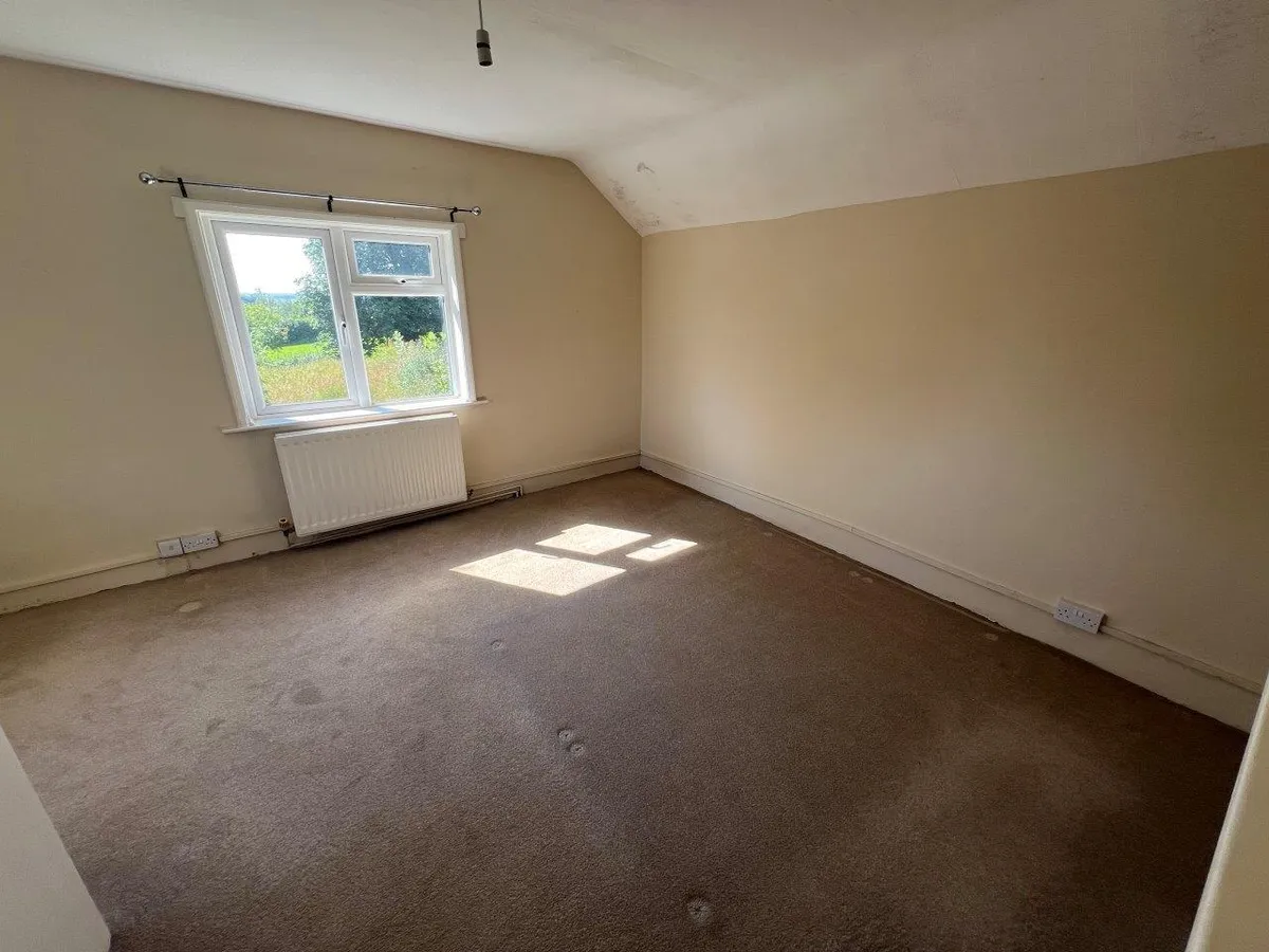 NOOK COTTAGE, SHOBY LANE, GRIMSTON