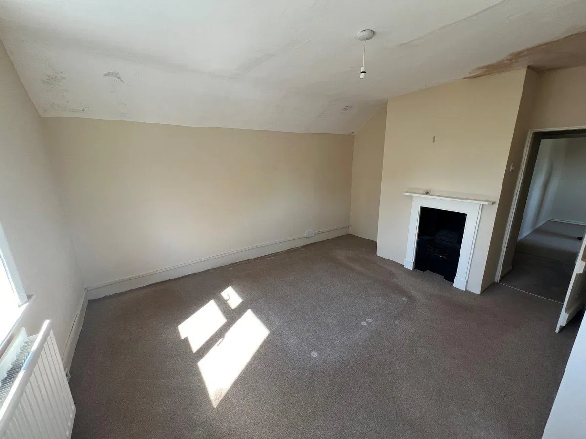 NOOK COTTAGE, SHOBY LANE, GRIMSTON