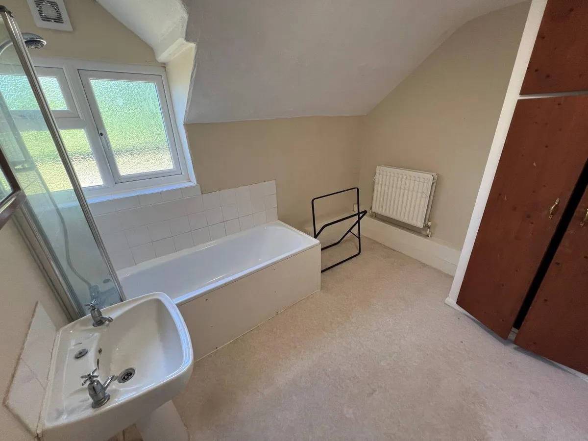 NOOK COTTAGE, SHOBY LANE, GRIMSTON